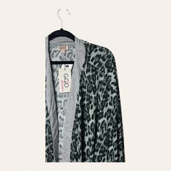 1140. GIGIO PLUS+ ANIMAL PRINT COCOON KIMONO SIZE XLARGE GRAY/BLACK IN COLOR - Picture 5 of 12